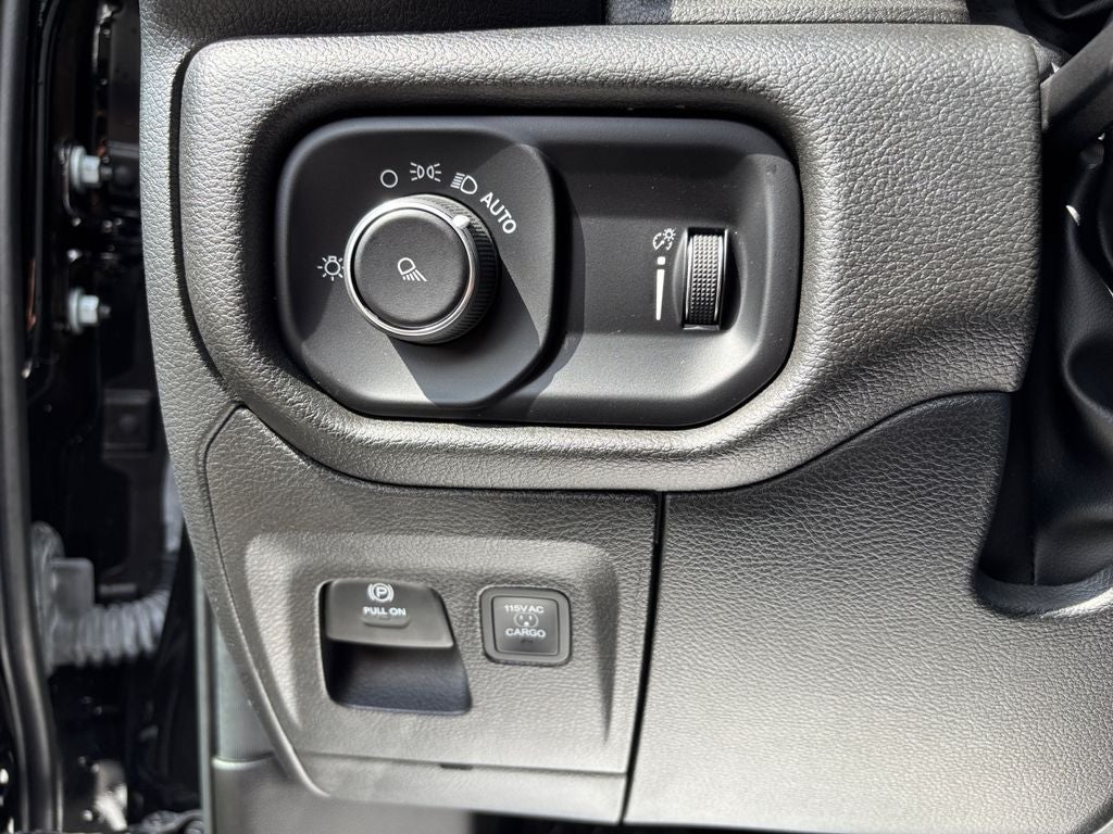 2025 RAM 1500 Tradesman