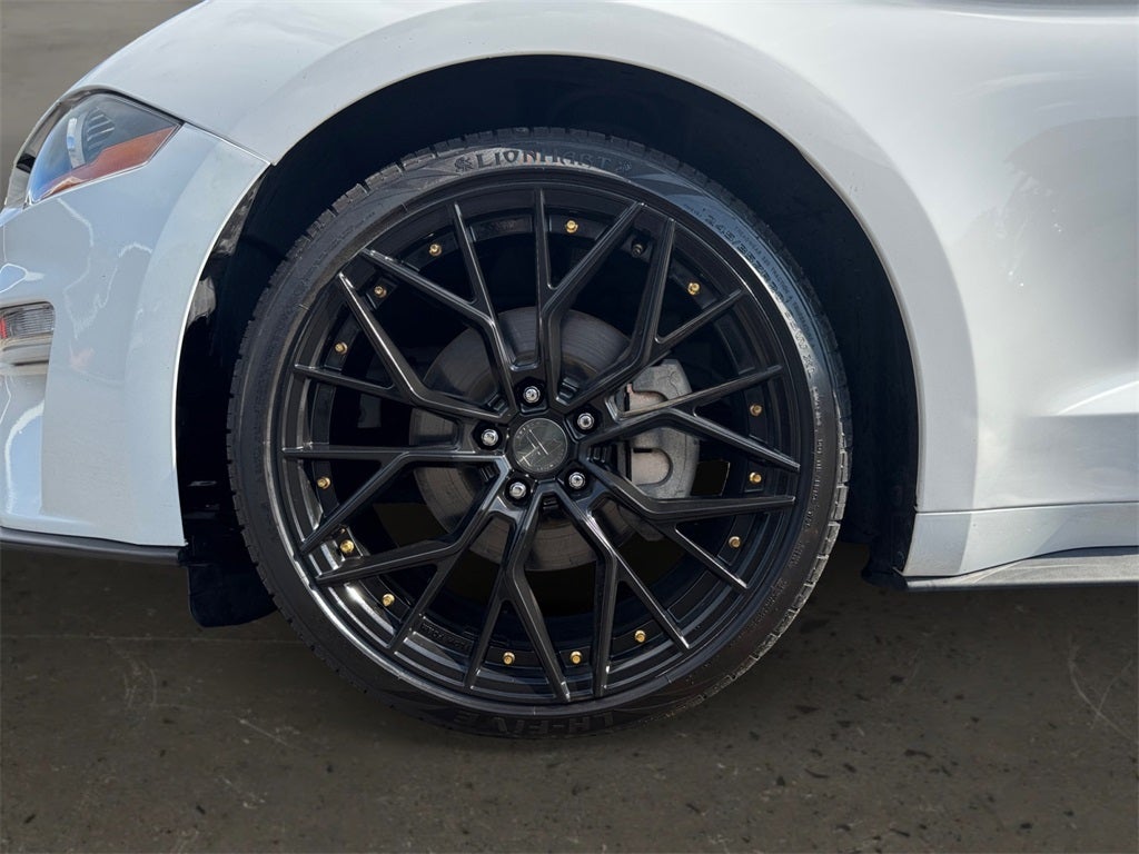 2020 Ford Mustang EcoBoost