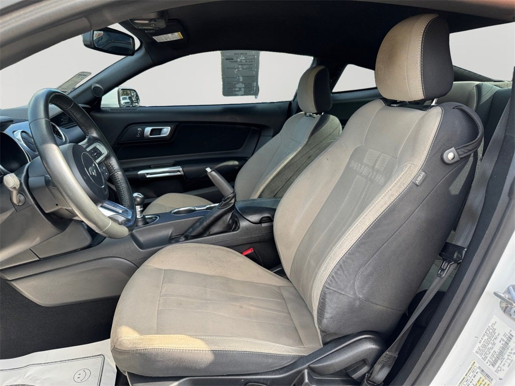 2020 Ford Mustang EcoBoost