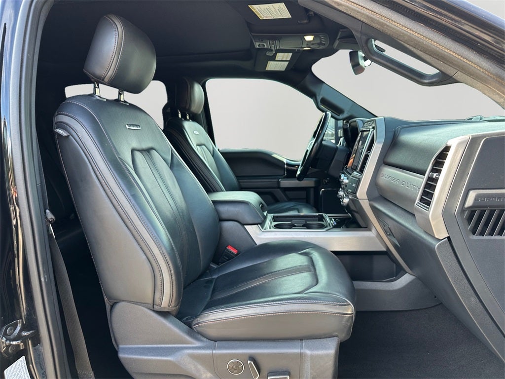 2022 Ford F-350SD Platinum DRW