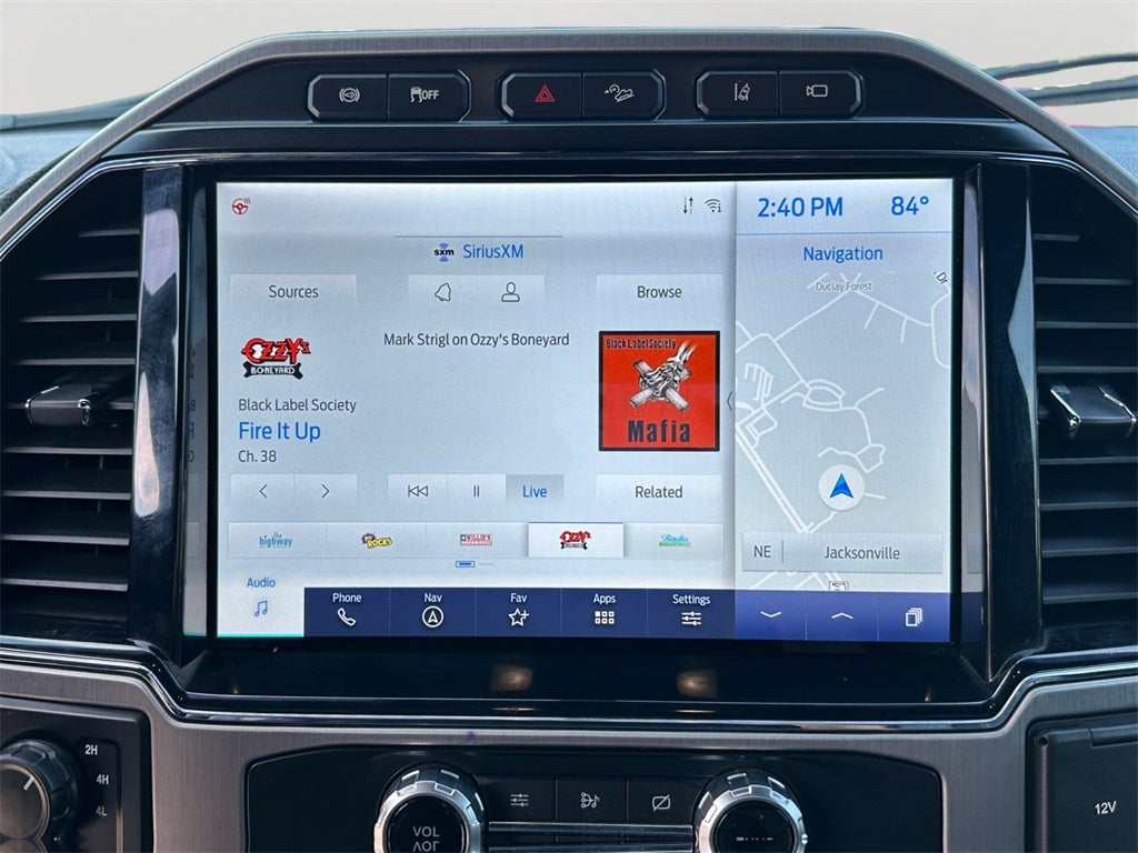 2022 Ford F-350SD Platinum DRW