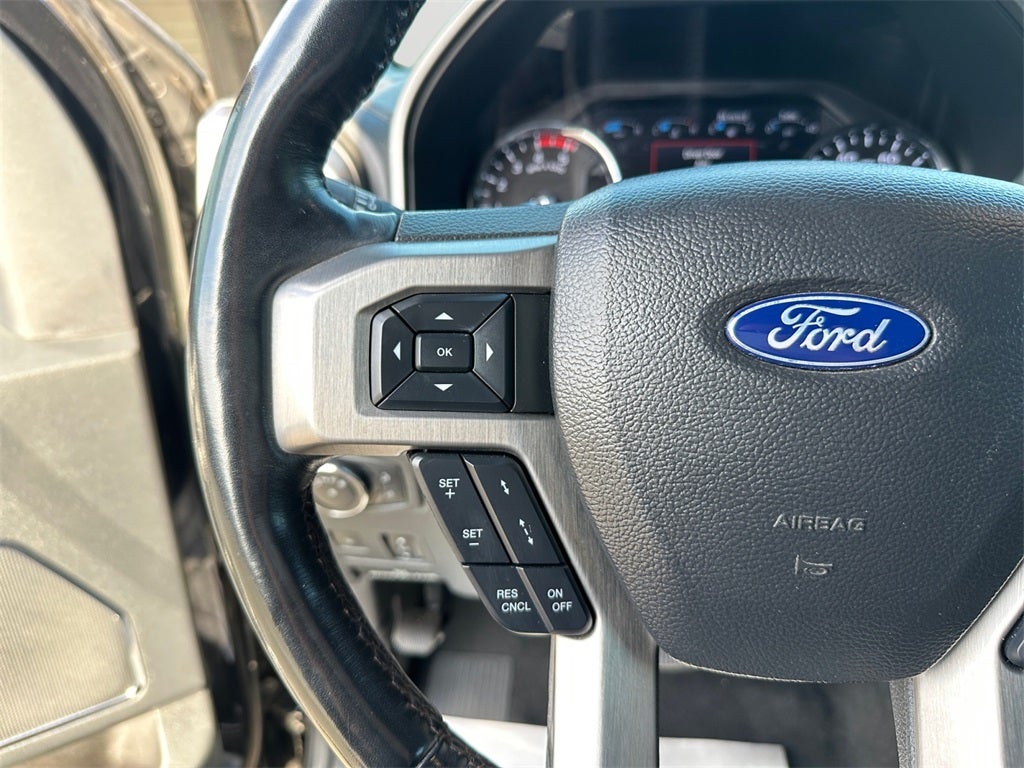 2022 Ford F-350SD Platinum DRW