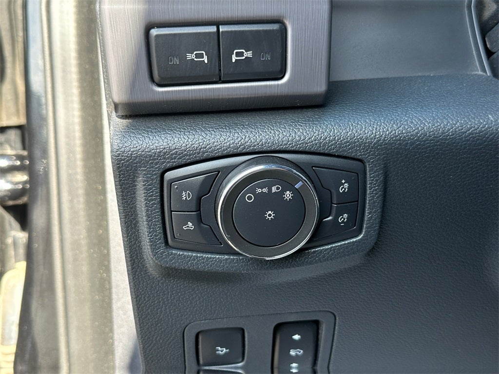 2022 Ford F-350SD Platinum DRW