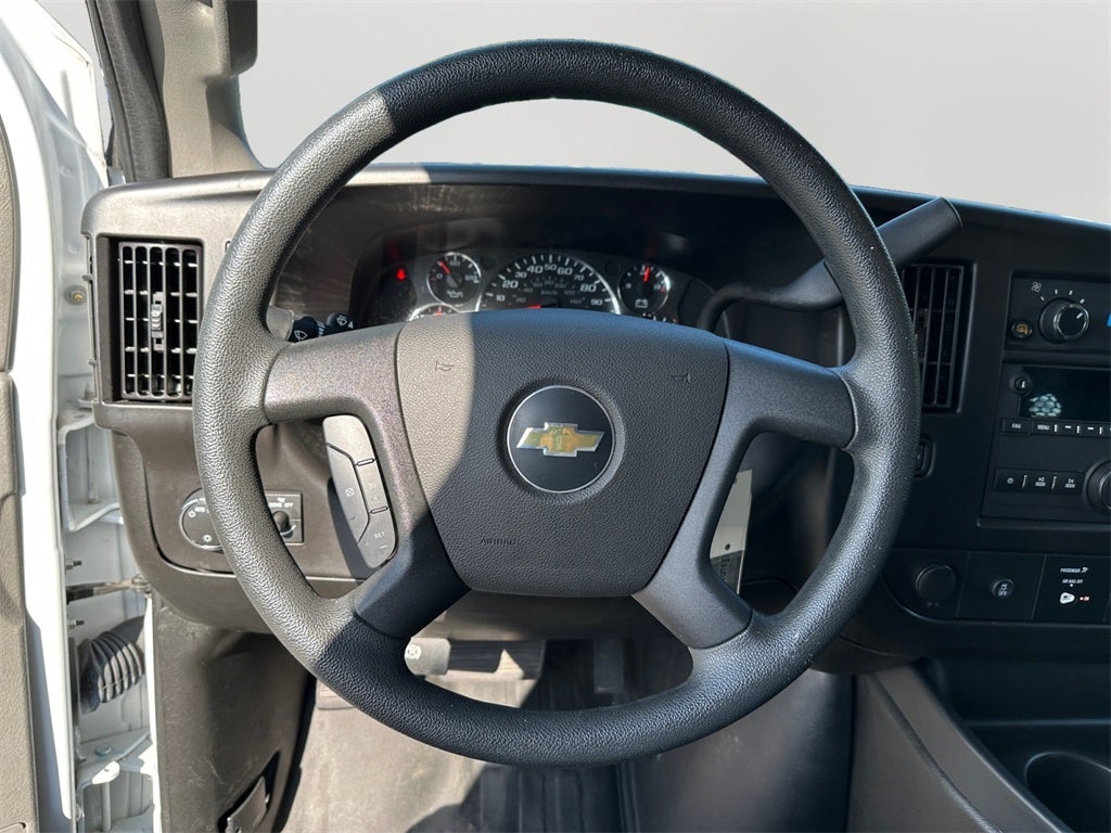 2024 Chevrolet Express 2500 Work Van Cargo