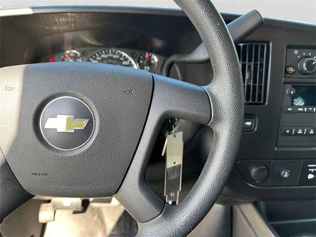 2024 Chevrolet Express 2500 Work Van Cargo
