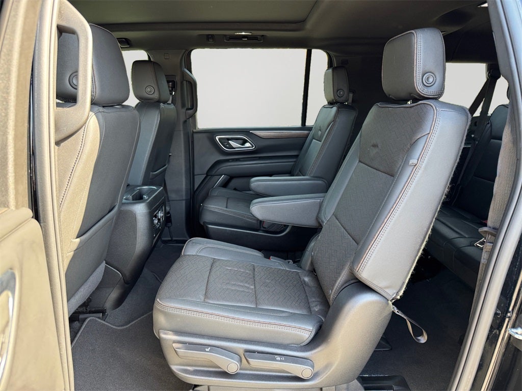 2024 Chevrolet Suburban High Country