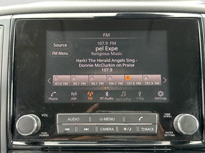 2023 Nissan Titan SV