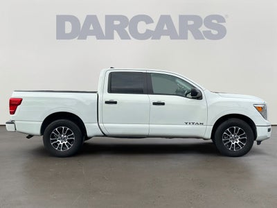 2023 Nissan Titan SV