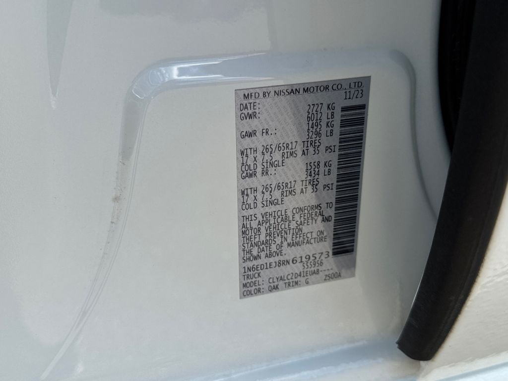 2024 Nissan Frontier SV