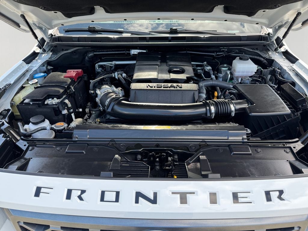 2024 Nissan Frontier SV