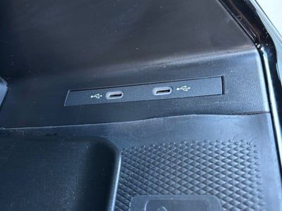 2025 Volkswagen ID.4 Pro