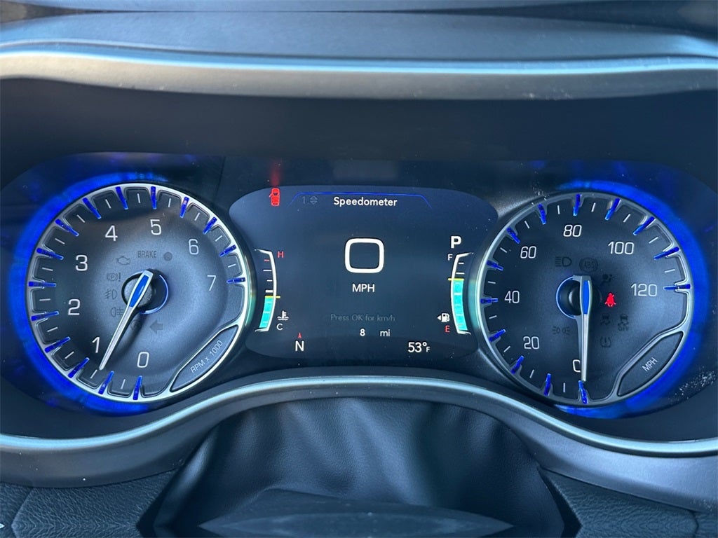 2026 Chrysler Pacifica Select