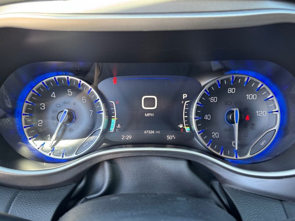 2023 Chrysler Pacifica Touring L