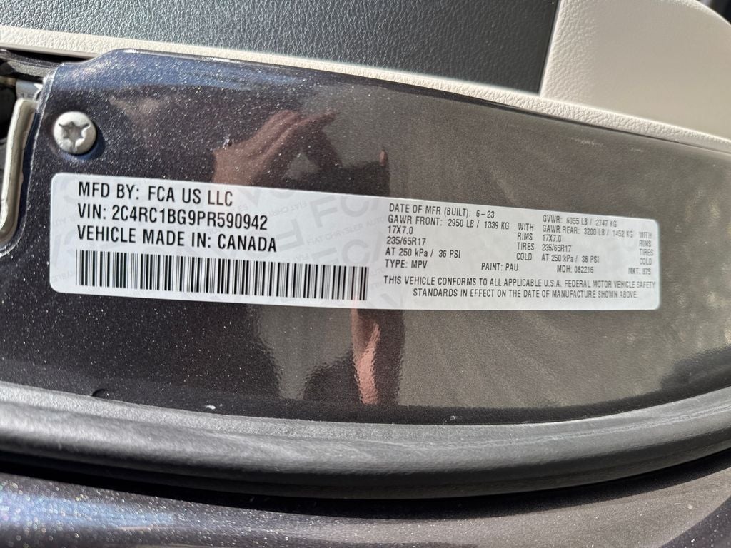 2023 Chrysler Pacifica Touring L