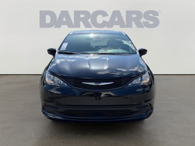 2027 Chrysler Pacifica LX