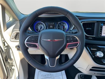 2024 Chrysler Voyager LX