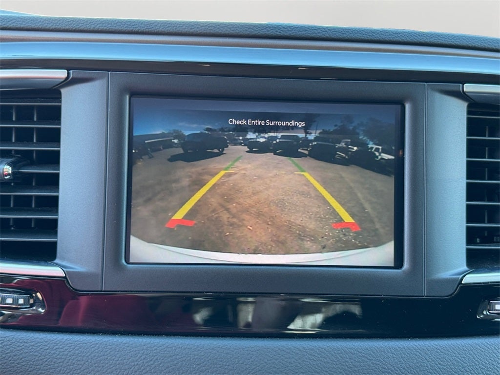 2024 Chrysler Voyager LX