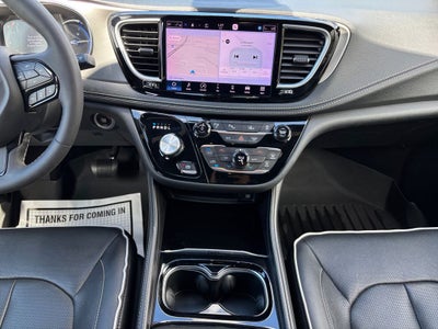 2023 Chrysler Pacifica Hybrid Limited