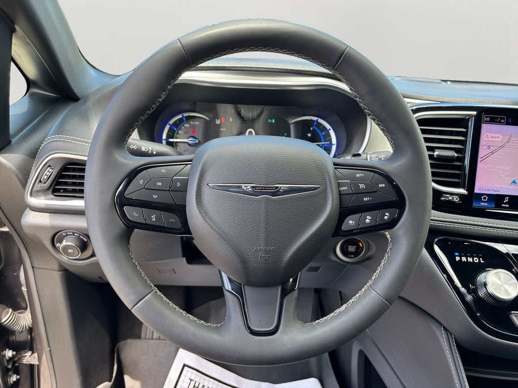 2023 Chrysler Pacifica Hybrid Limited