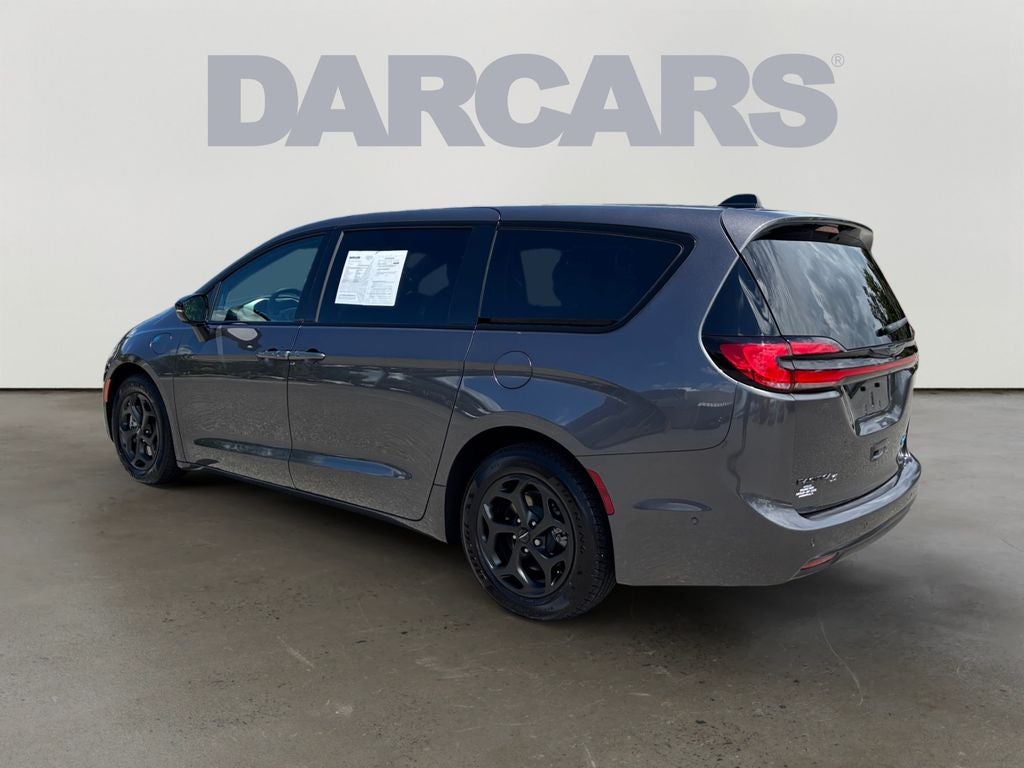2023 Chrysler Pacifica Hybrid Limited