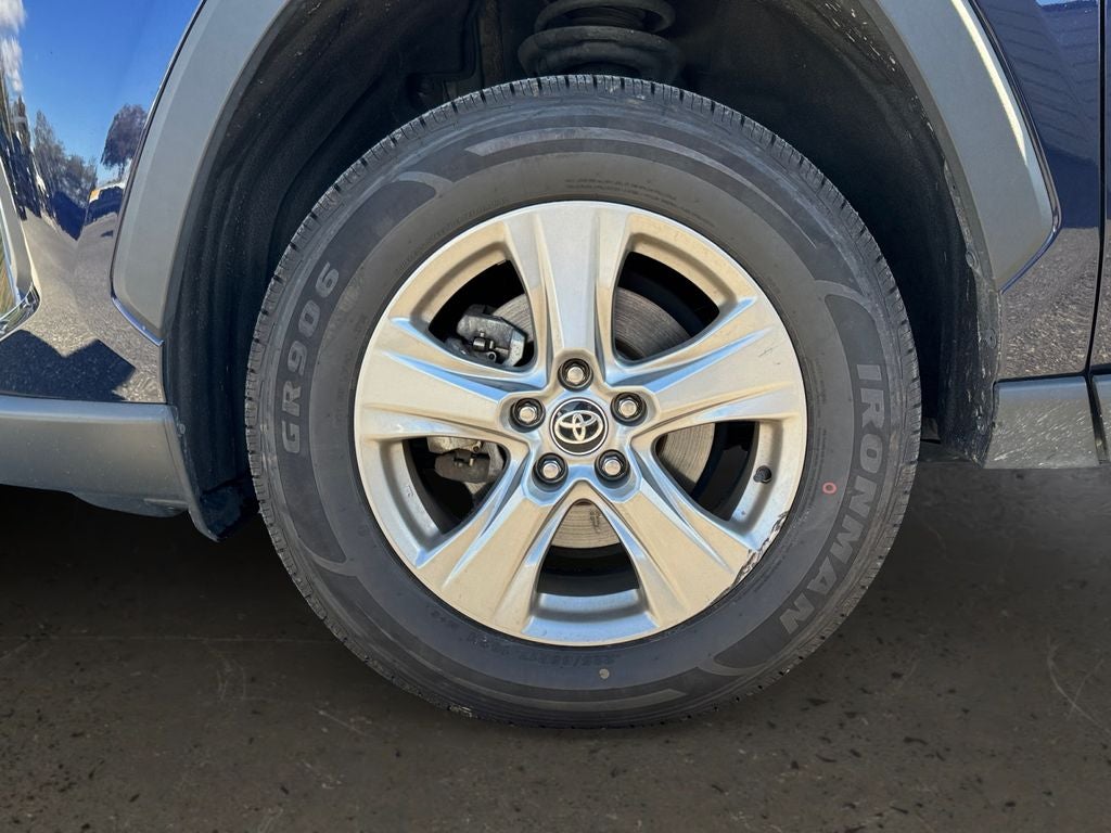 2024 Toyota RAV4 XLE ONE OWNER