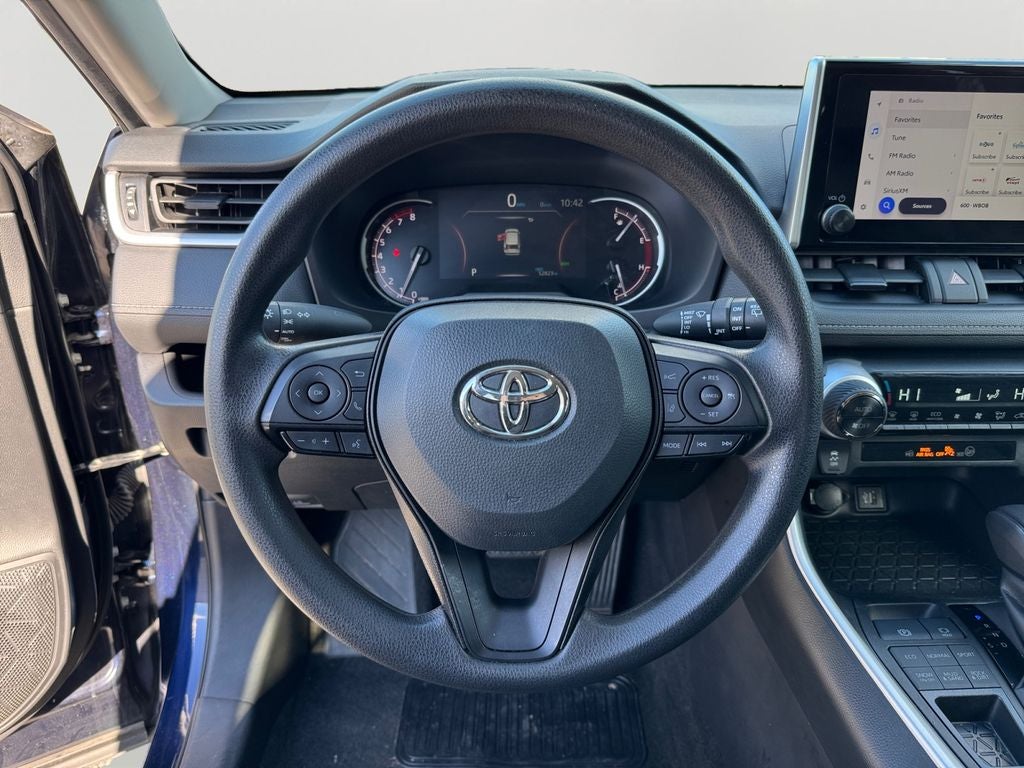 2024 Toyota RAV4 XLE ONE OWNER