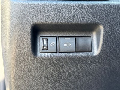 2024 Toyota RAV4 XLE ONE OWNER