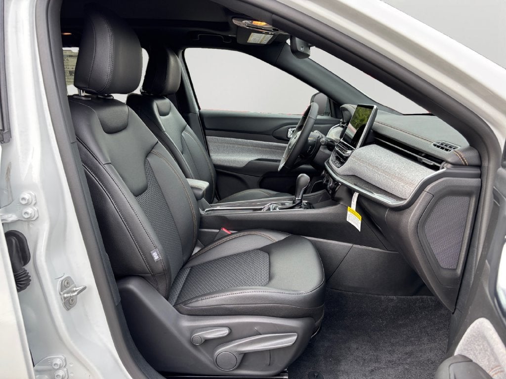 2026 Jeep Compass Altitude Special Edition