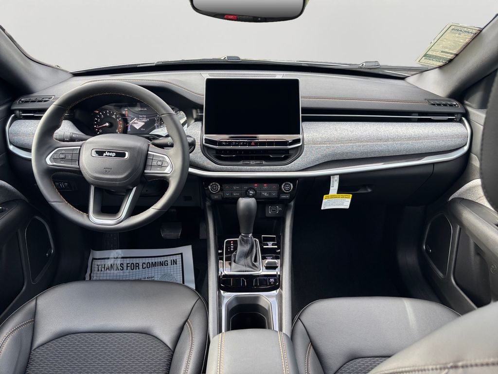 2026 Jeep Compass Base