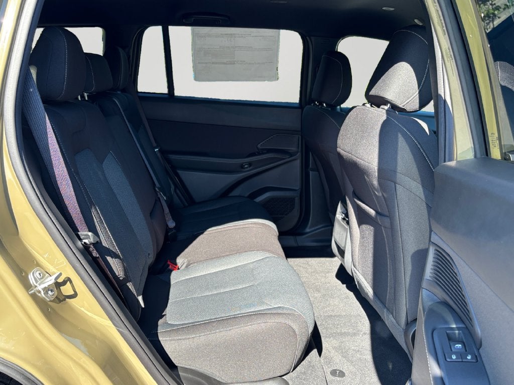 2027 Jeep Cherokee Laredo