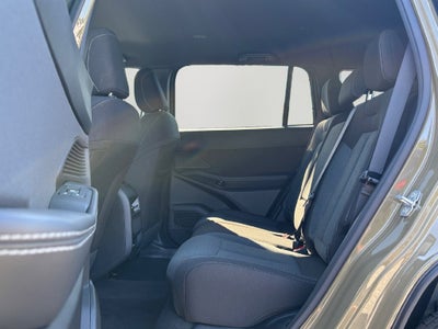 2027 Jeep Cherokee Laredo