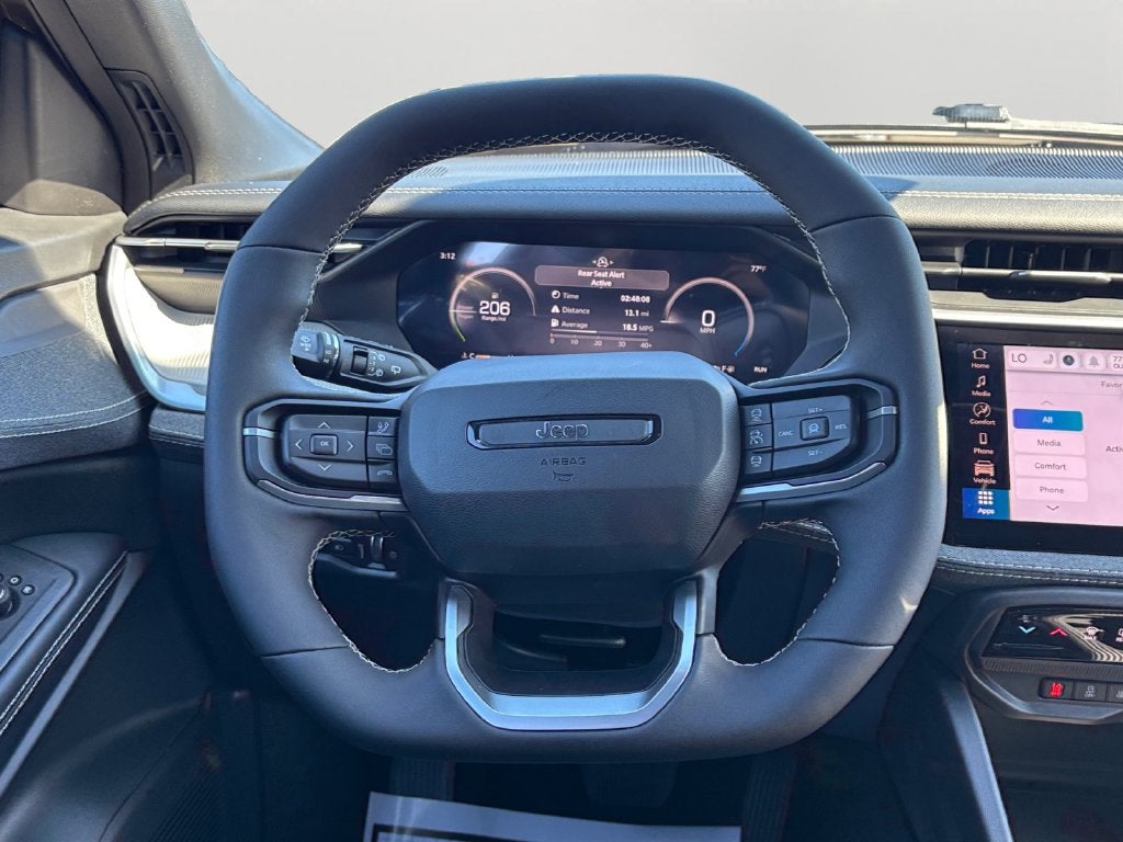 2027 Jeep Cherokee Laredo
