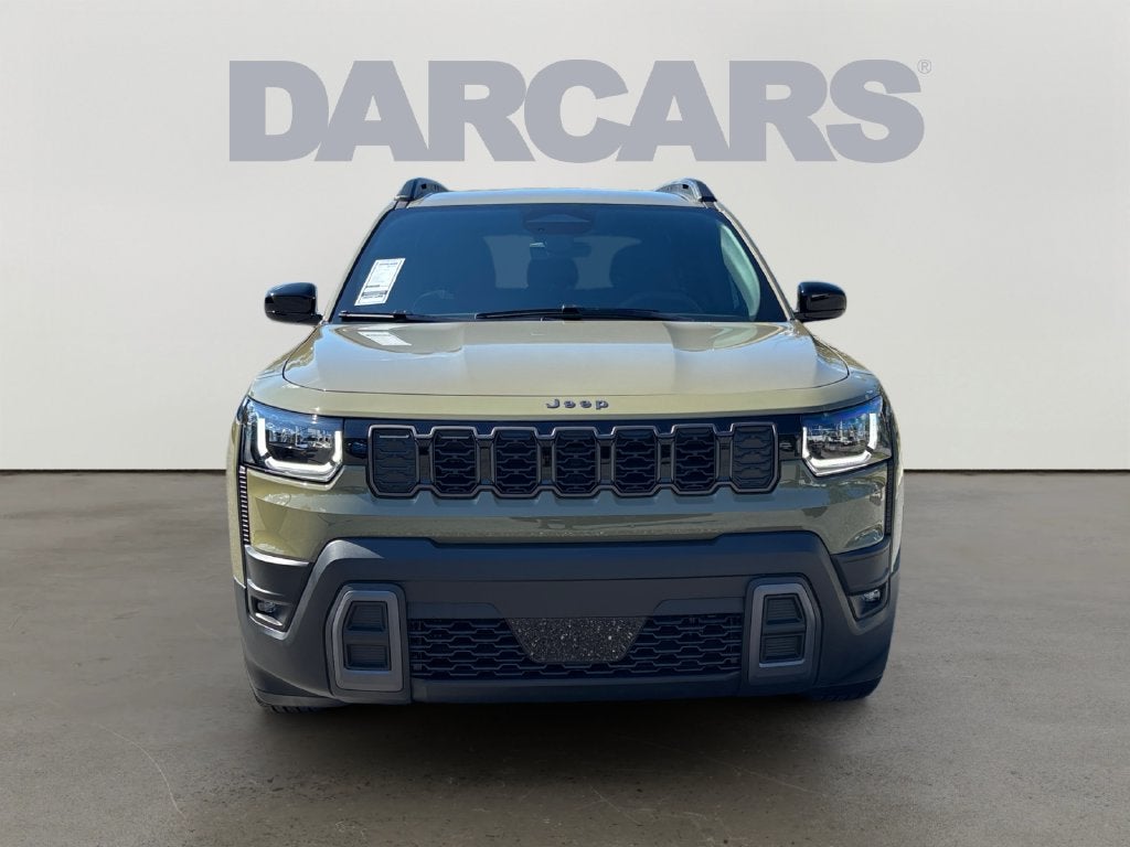 2027 Jeep Cherokee Laredo