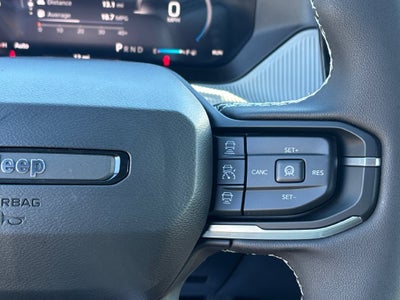 2027 Jeep Cherokee Laredo