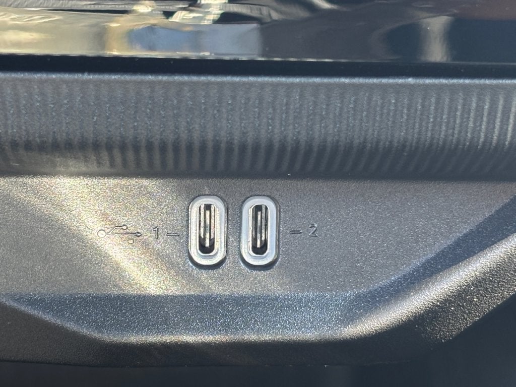 2027 Jeep Cherokee Laredo
