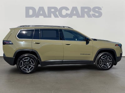 2027 Jeep Cherokee Laredo
