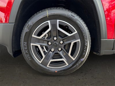 2026 Jeep Cherokee Laredo