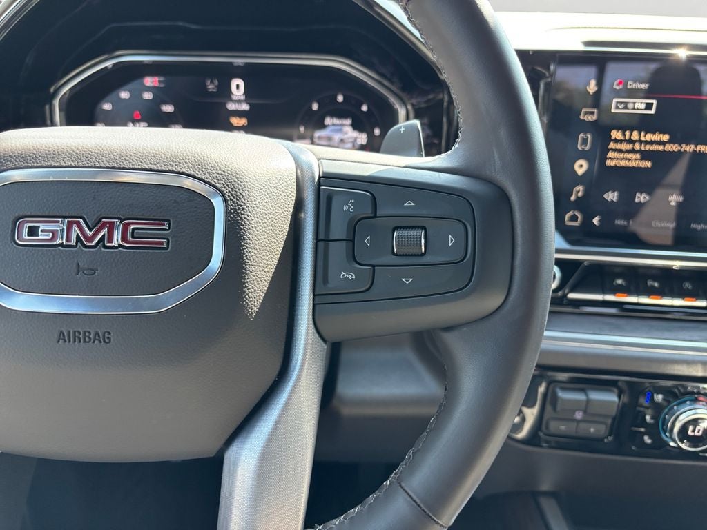 2025 GMC Sierra 1500 SLT