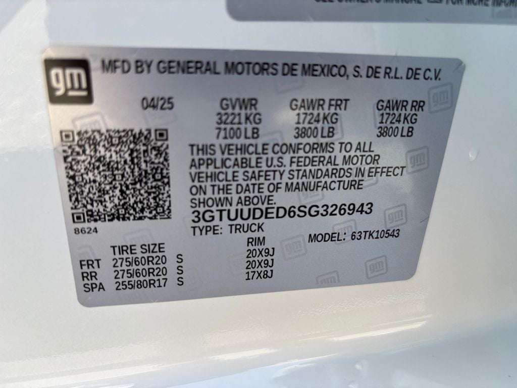 2025 GMC Sierra 1500 SLT