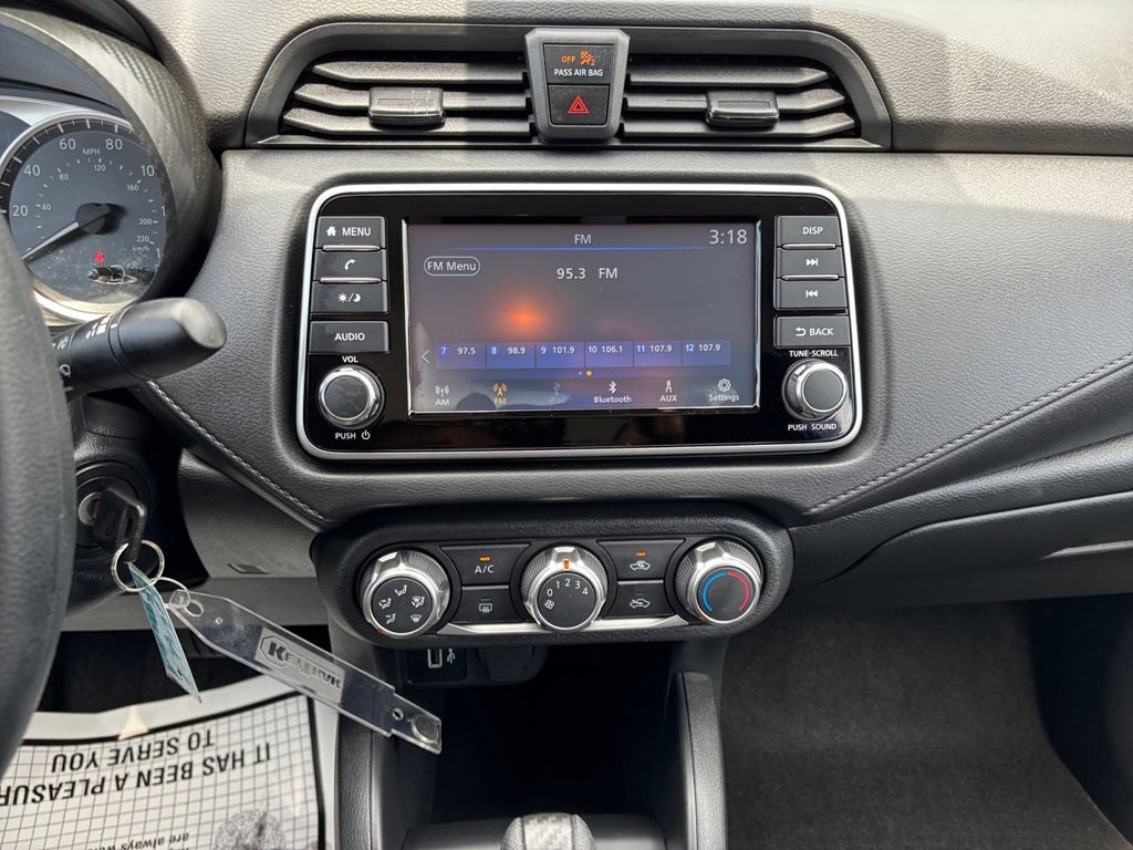 2025 Nissan Versa 1.6 S