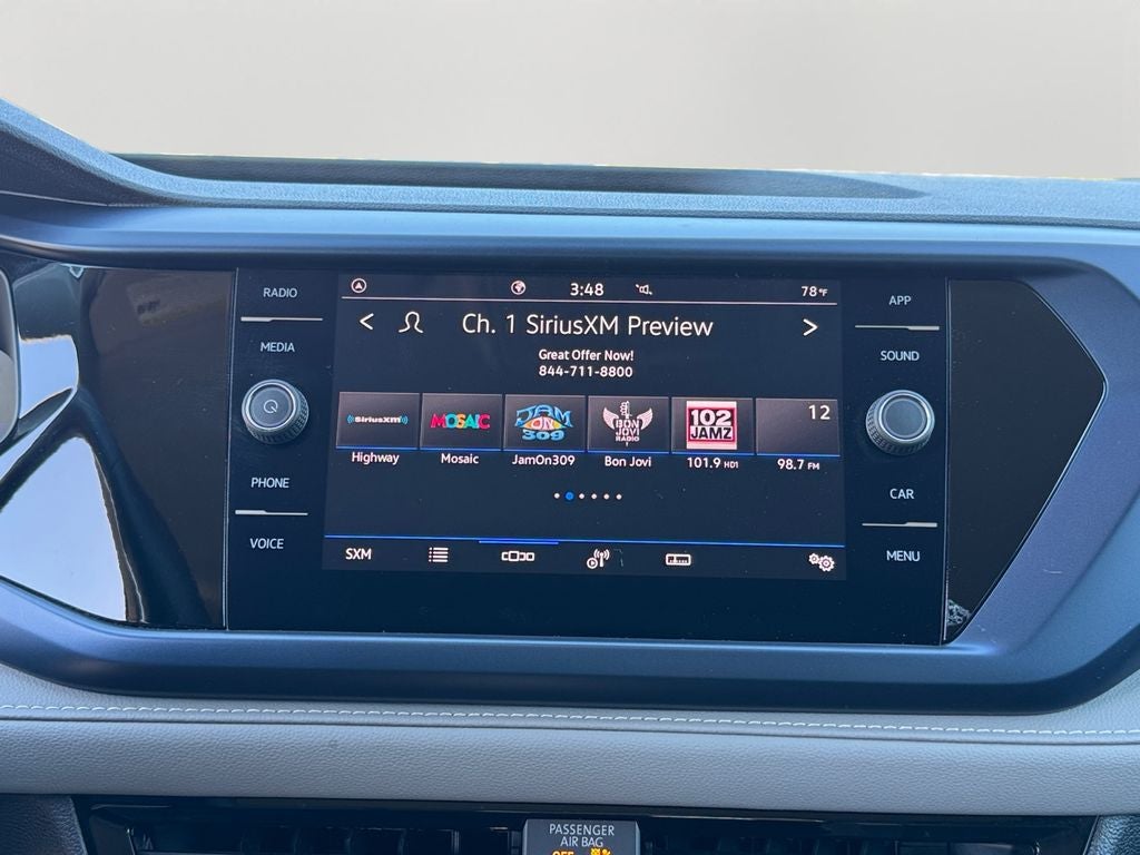 2024 Volkswagen Taos 1.5T SE