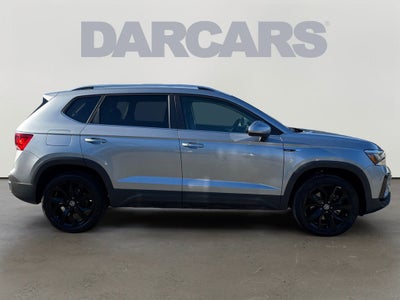 2024 Volkswagen Taos 1.5T SE