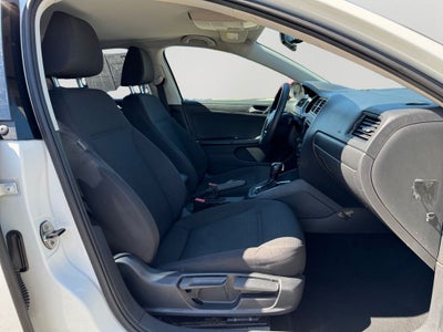 2015 Volkswagen Jetta 2.0L S w/Technology