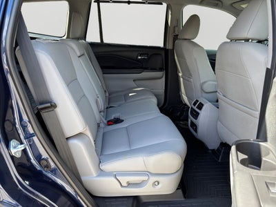 2022 Honda Pilot Touring 8 Passenger