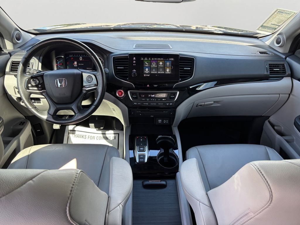 2022 Honda Pilot Touring 8 Passenger