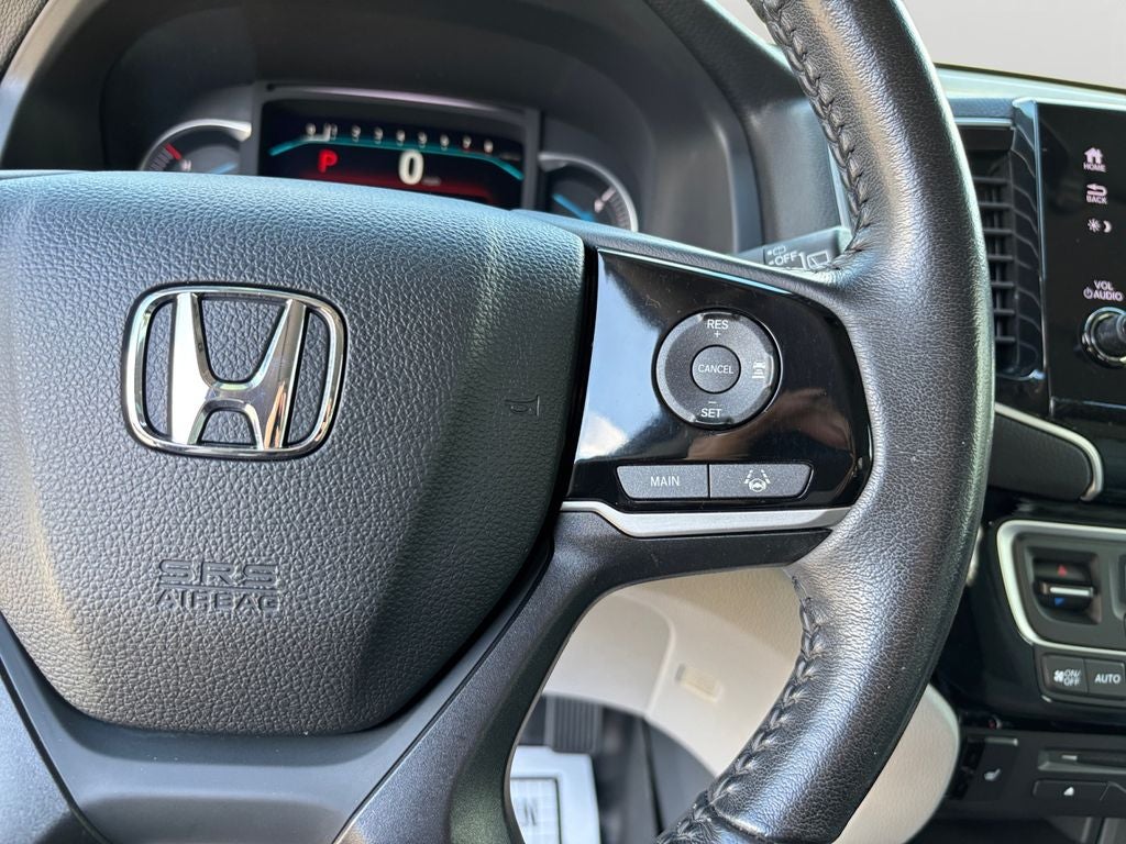 2022 Honda Pilot Touring 8 Passenger