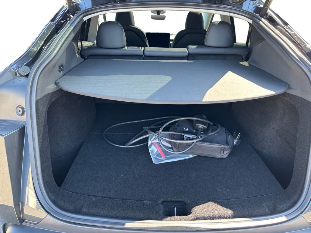 2026 Tesla Model Y Premium