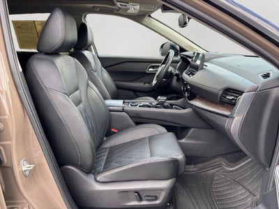 2024 Nissan Rogue Platinum