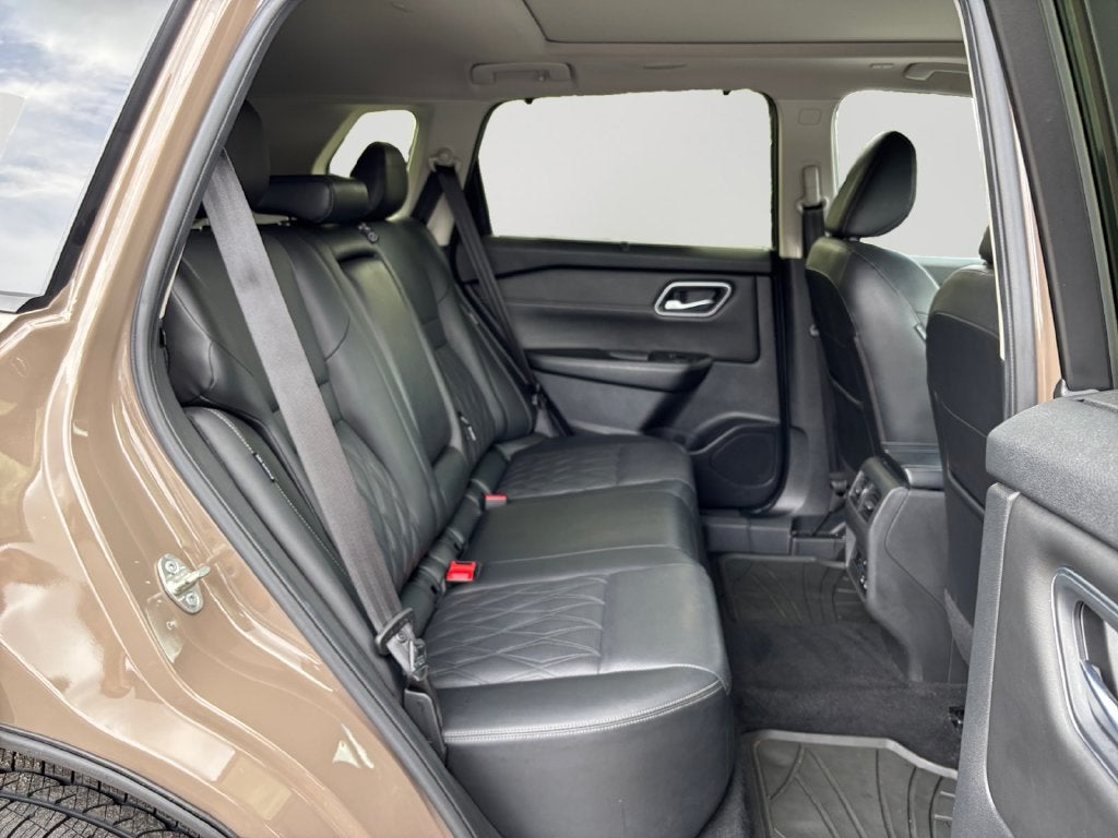 2024 Nissan Rogue Platinum