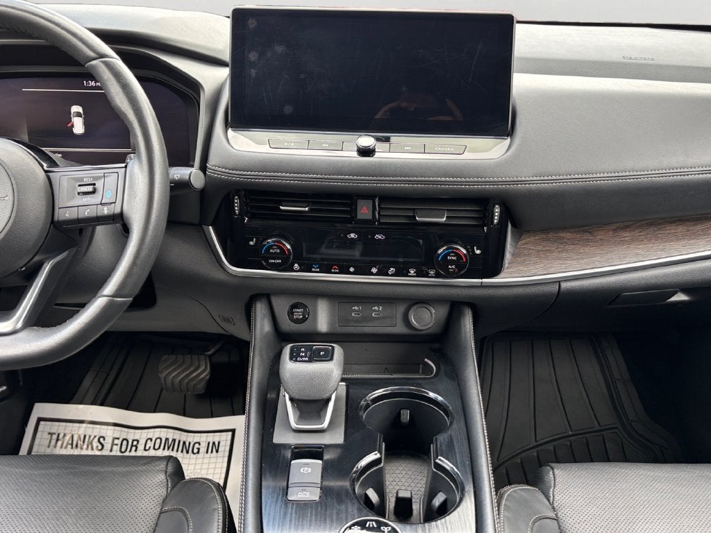 2024 Nissan Rogue Platinum